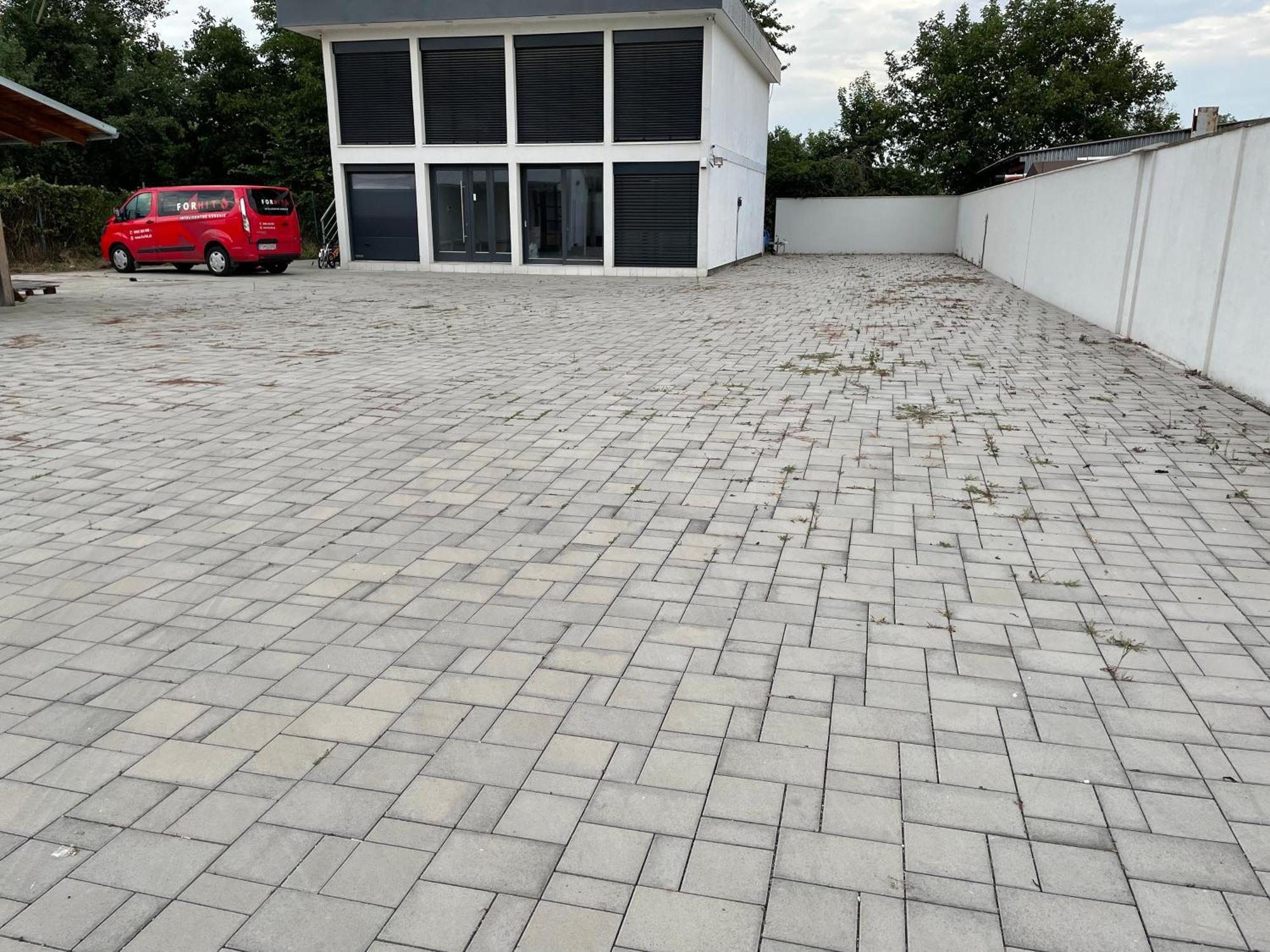 Moderny Novy Byt S Bezplatnym Parkovanim V Objekte, Self-Checking ブラチスラヴァ エクステリア 写真